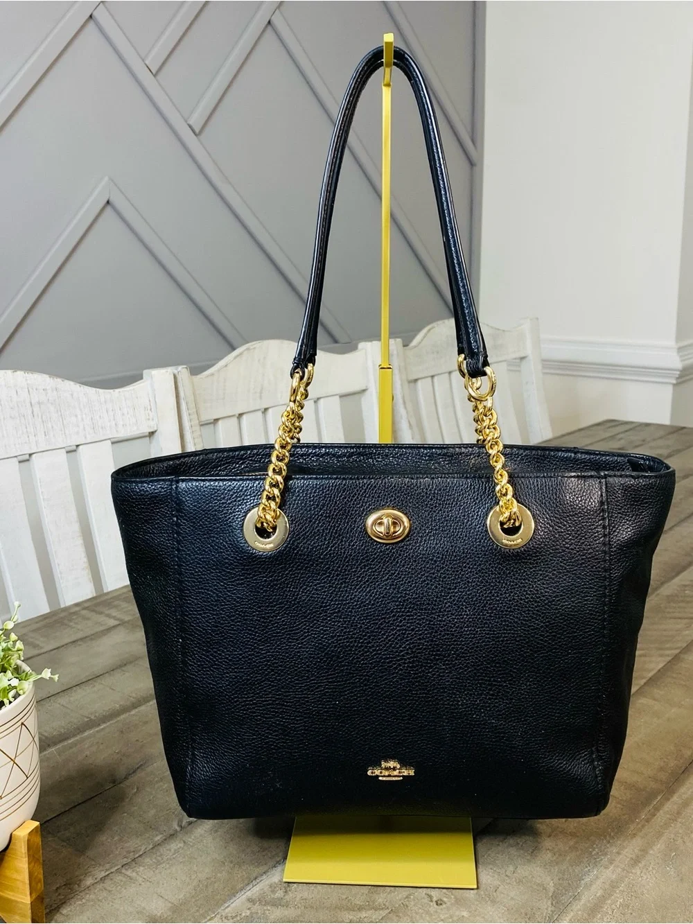 Coach Turnlock Chain Tote Black Polished Pebble Leather Shoulder Bag Purse Gold
